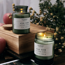 SKINNY TAN gift scented candle bedroom to help sleep soothe the nerves and lasting purification of the Air glass fresh air