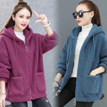 Hawking thicker coat woman 2022 autumn and winter new middle - aged mother loaded loose lamb - plus sweater