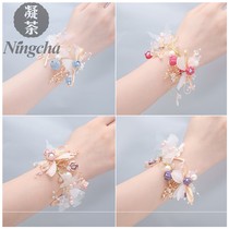 Wrist flower bridesmaid group Korean Super Xiansen simple bride sister group wedding hand flower bracelet wedding companion