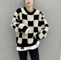 Urban sexy beauty 2021 autumn and winter New round neck classic black and white checkerboard towel velvet fake two pieces loose beauty