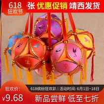 Kindergarten school children Guangxi Zhuang March three handmade material pack making national industrial hydrangea crafts