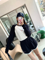 aw King home 2021 summer and autumn new female embroidery letter long sleeve shirt shorts set sports hot pants women