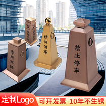 Stainless steel road cone Pier roadblock warning column square cone parking space Road pile Ice Cream Tube Metal pile prohibited parking can be customized