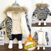 Boys winter cotton-padded clothes 2021 new foreign-style 3 baby plus velvet coat 5-year-old Chaoer childrens cotton-padded jacket