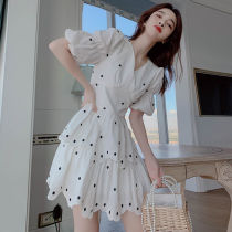  Bubble sleeve dress female summer dress 2021 new French temperament V-neck waist thin embroidered fairy skirt