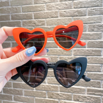 Children Sunglasses Cartoon Princess Love Sunglasses Male and female Child Anti-UV Girls Fashion Sunglasses Soft Legs