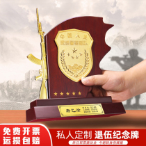 Veterans souvenirs customized to send comrades-in-arms brothers party Crystal flag veterans gifts Bayi Meritorious Medal