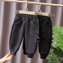 Autumn and winter New ~ children plus velvet pants for boys and girls cotton pants women Baby sports pants trousers warm pants warm pair