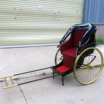 Photography manpower richut can pull a new car Republic of China retro passenger reception props film and television travel