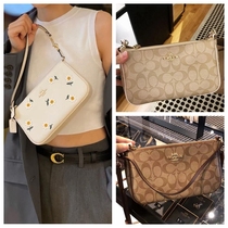 2022 new womens bag zero-wallet armpits handbag hand-carrying chick-chamomile bag single shoulder sloped satchel