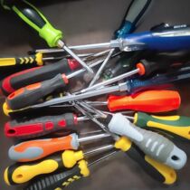 German imports handle random specifications sizes random handle styles various models of screwdrivers press Jack