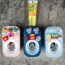  Cartoon automatic toothpaste squeezer artifact Cute childrens creative lazy toothpaste squeezer punch-free paste shelf