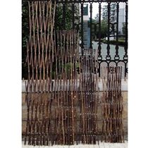 Fence decoration outdoor partition courtyard garden small fence grid vegetable balcony anti-corrosion small fence green gardening