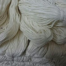 The new ink bucket special cotton thread is 2 cents and 1 5 cents about 40 meters.