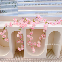 Flowers vines Decorative Winding Simulation Indoor Ceiling Wedding Cherry Blossom Emulation Flower Air-conditioning Plastic pipe shielded from the vine