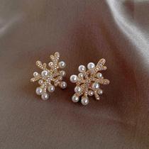 925 Silver Needle Diamond Pearl Earrings Personality Design Coral Temperament Earrings Korea East Gate Shape Earrings Female