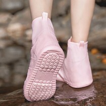 Rain Shoes Cover for men and women Fashion portable silicone waterproof shoes Home rainy Anti-slip thickened abrasion-proof and rain-proof shoes