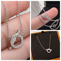 Duty-free 18K rose gold platinum Finesse small Q full diamond necklace pig nose pendant choker