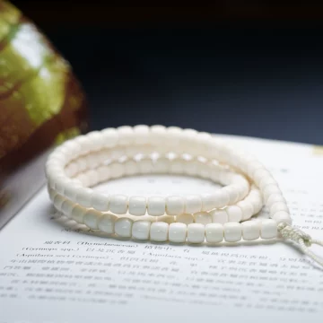 Amazon.com: 天然白玉菩提子手串108颗佛珠手链民族风文玩菩提根