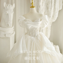 Hera custom 2021 summer New temperament sweet French shoulder simple outdoor small tailing light wedding dress