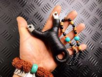 CNC finishing Crusader single card quick-fire slingshot round flat Universal Stainless Steel fine wrapped around to hand and play