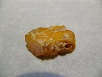 Polutic sea amber beeswax raw material raw rock ore weight 12 4 grams