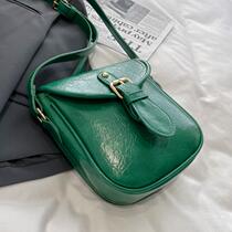 Niche retro soft leather crossbody bag female 2021 New Tide Japanese literature and art shoulder bag summer wild mobile phone bag
