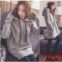 Pregnant women autumn winter clothing 2020 new Korean long sleeve plus velvet thick pregnant women sweater long loose winter coat