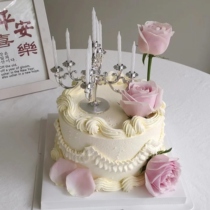 Goddess Birthday Cake Decorated Retroit Candlestick Fittings for Mother Pearls Day Butterfly-Bow Candle Valentines Day plugin