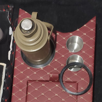 Large truck hot pot shelf special hot pot rubber ring anti-dumping fixed warm water bottle rubber ring kettle leather case
