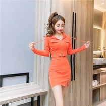 2022 Internet celebrity hot style sportswear suit female short short slim fit hooded sweater bag hip short skirt two-piece set