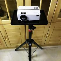 The projector bracket is placed on the shelf of the projector. The home laser TV mobile universal tripod is portable.