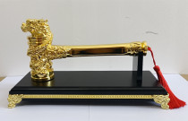 Work hammer decoration golden faucet hammer decoration company starts construction Daji hammer ceremony hammer printing gold egg