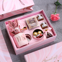Babys full moon wine with hand practical birth 10th birthday with wedding candy return gift boxed wedding cakes 100-day birthday banquet