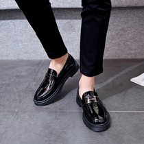 Leather shoes men summer English casual leather shoes footwear Han edition of trendy social lazy shoes breathable bean shoes