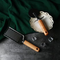 Export Nordic solid wood handle pizza knife grater cheese grater stainless steel hob