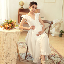 New pregnant woman photographed clothing Shadow of pregnancy Write a real photography Fresh art Pregnancy Taste Dress Mommy Dress Mommy Dress