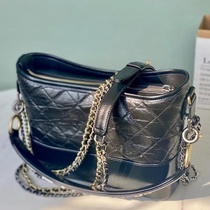 21 New wide shoulder strap diamond chain stray bag small and medium size 19bag Golden Pearl Square fat man shoulder oblique Cross womens bag