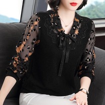 Middle-aged mother new spring and autumn jacket long sleeve cover meat lace T-shirt fashion foreign style thin base shirt