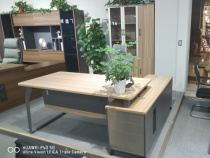 Zhengzhou office furniture simple modern solid wood particle board big class desk OL manager table boss desk