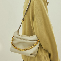 French niche pleated cloud leather shoulder bag female 2021 new fashion brand fashion chain crossbody dumpling bag
