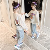  Girls  sports suit autumn 2021 new net celebrity Western style middle and large childrens fried street sweater childrens fashionable two-piece suit
