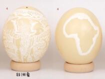 South Africa imported carved ostrich eggshell crafts entrance wine cabinet decoration to send base creative birthday gift