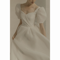 Light wedding dress 2021 New French bride small simple atmospheric White license summer travel