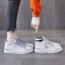 Tide brand leather high-top shoes womens autumn and winter 2021 new warm plus velvet Korean version of all-match casual flat white shoes