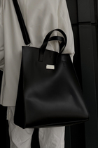 (NOT UGLY)21SS KOTAE niche design casual metal sign cut leather bag tote bag