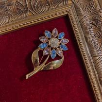 (G home) AV0N to mark frescoed fresh and small flower styling brooch 360 fixed gold 180