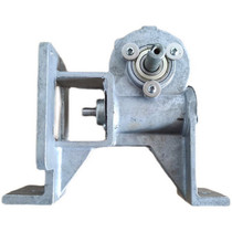 Far-infrared heat shrinkable film machine accessories Thermoplastic sealing machine worm gear box reducer gearbox gearbox