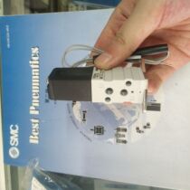 Imported SMC solenoid valve VK332-5DO-M5 VK332-5DS-01 spot