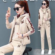 Pregnant women autumn and winter suit new fashion Korean loose plus velvet thickened sportswear tide mother casual sweater three-piece set